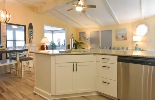 Montego Bay Casa | Short walk to the beach * Montego Bay;Ocean City, MD
