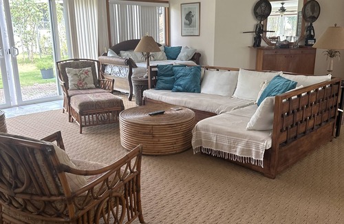 Waimanalo Casa | Short walk to the best beach around. Peace and tranquility! 30 nights only