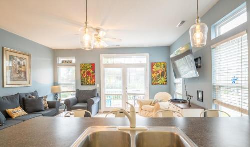 Wilmington Beach Casa | Short Walk to the Beach - Perfect for Multi-Family Stays