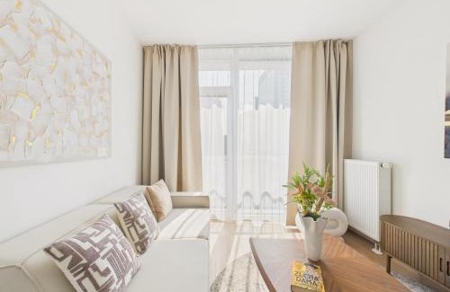 Mirow Apartamento | ShortStayPoland Browary Warszawskie