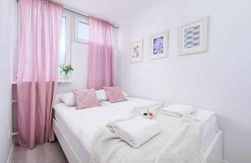 Srodmiescie Połnocne Apartamento | ShortStayPoland Jana Pawła II B92