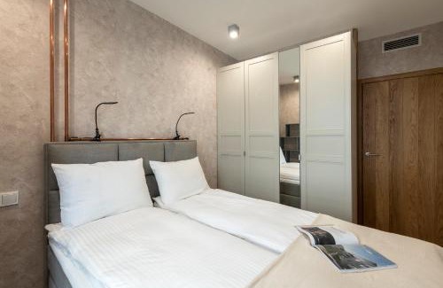 Muranow Apartamento | ShortStayPoland Solidarności