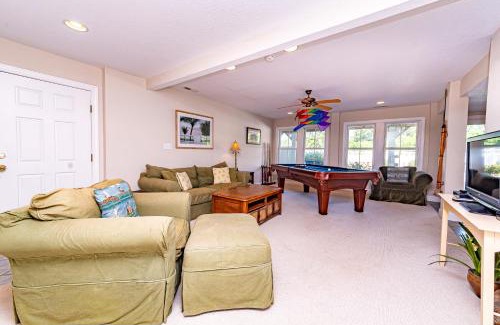 Sea Scape Casa | Show Boat