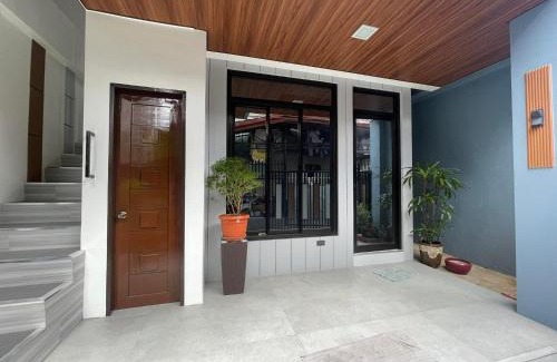 Cogon Casa | SHOWMECAS Alley Stay