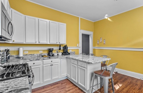 Wilmington Historic District Casa | Showstopper 3 BD heart of downtown historic district. No cleaning fee!
