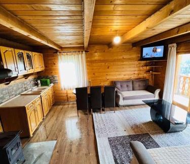 Pejë Apartamento | Shpella e madhe - Villa Standard