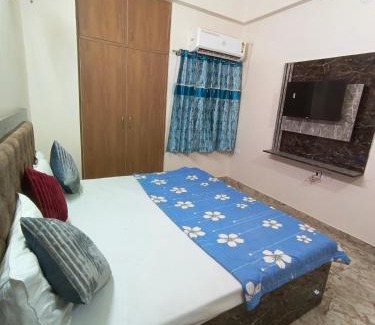 Sigra Casa | Shree bhairav Home stay