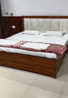 Kedarnath Casa | shree kedar guest house