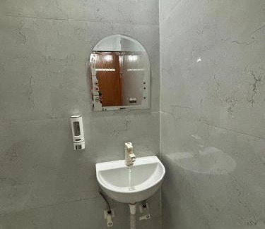 Vrindavan Casa | Shri Gaya Prasad Dham