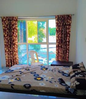 Sadabad Cama Y Desayuno | Shri Krishna Residency