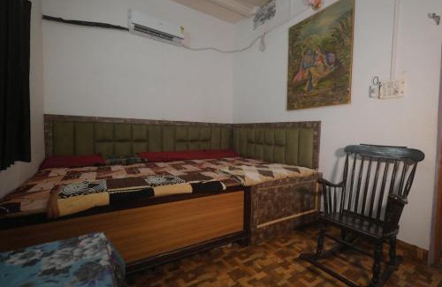 Mathura Casa | Shri Radha Raman Ji Seva Sadan