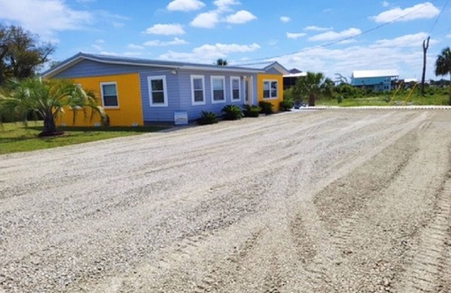 Mexico Beach Casa | Shuckers & Beaches! In Beautiful Mexico Beach, FL
