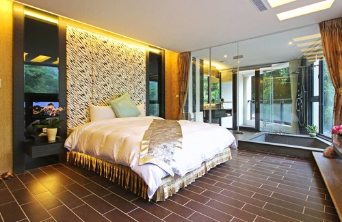 Yuchi Hotel | Shuian Lakeside Hotel