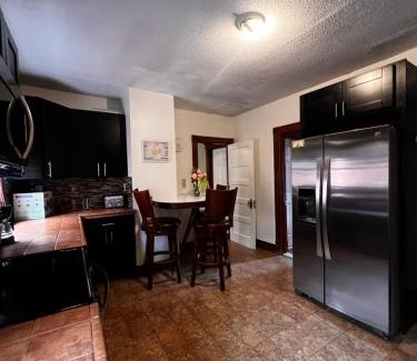 Hartford Casa | Shultas Lodge