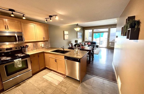 Scotch Creek Casa | Shuswap Lakeside Retreat - Scotch Creek, BC. Shuswap del norte