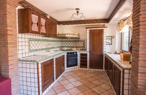 Aci Catena Apartamento | Sicilian Family Home Suite