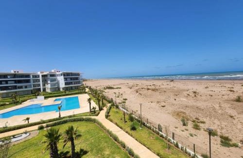 Lamharza Essahel Apartamento | Sidi Rahal Blue View, Beachfront wide seaview with pool