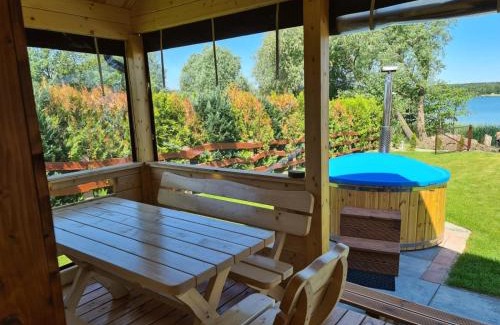 gmina Kurzetnik Casa | Siedlisko nr 5A nad jeziorem Skarlińskim, jezioro, mazury, domki letniskowe, bania
