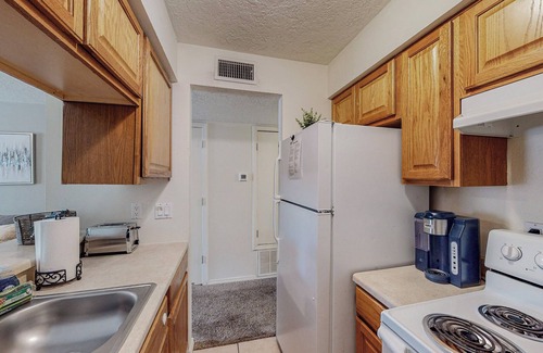 West Old Town Apartamento | Sienna Square, 2 QB, 1 BA, WIFI, Near Old Town