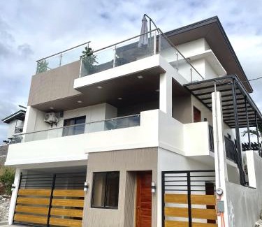 Binangonan Casa | Sierra Bay View Jacuzzi Overlooking Roofdeck
