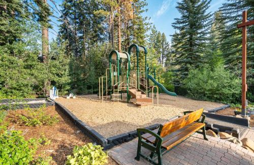 Truckee Casa | Sierra by AvantStay Ski In Ski Out Near Truckee w Access to Northstar Resort Community