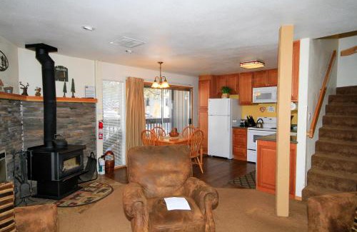 Mammoth Lakes Casa | Sierra Park Villas #29
