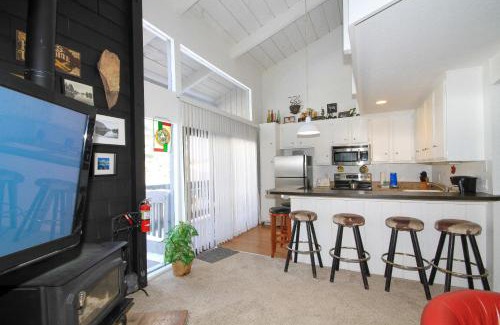 Mammoth Lakes Casa | Sierra Park Villas #89
