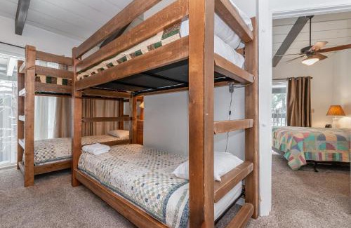 Mammoth Lakes Casa | Sierra Park Villas N-#66