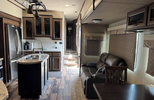 Moravia Casa | Sierra RV Inplace for rent