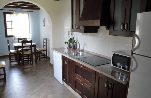 La Codosera Cabaña | Casa rural Sierra San Mamede con WiFi Gratis, BBQ, piscina, ideal para familias