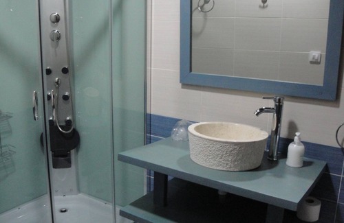 La Codosera Cabaña | Casa rural Sierra San Mamede con WiFi Gratis, BBQ, piscina, ideal para familias