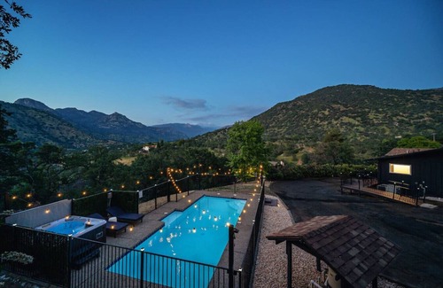 Three Rivers Casa | Sierra Skyline - R&R in Your Scenic Sequoia Haven