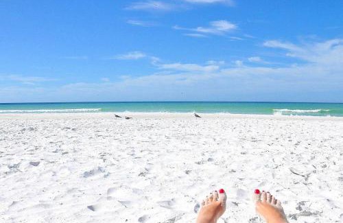 Siesta Key Casa | Siesta Key Coastal Getaway - Steps to the Beach