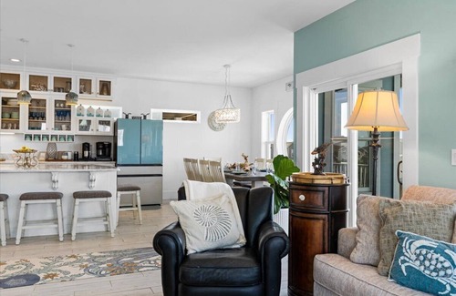 Ocean Isle Beach Cabaña | Siesta Sunset - NEW Owner, NEW Listing!