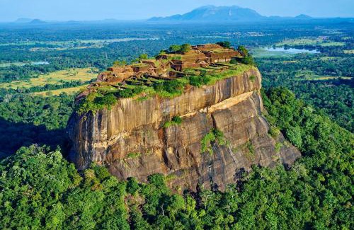 Sigiriya Casa | Sigiriya Moon Mirage Villa