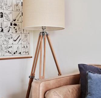 Warburton Casa | Sign Maker's Cottage