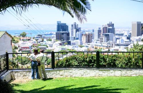 Schotsche Kloof Hotel | Signal Hill Lodge