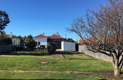 Devonport Casa | Signature on Gunn