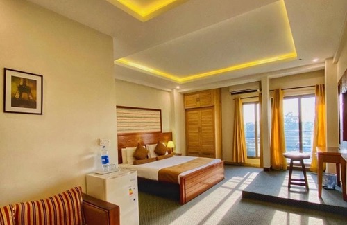 F-7 Sector Casa | Signature Residence