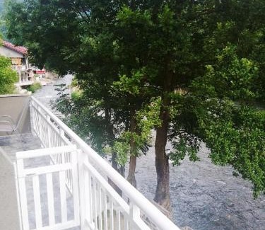 Zenica-Doboj Canton Apartamento | Silent home