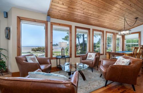 Lincoln City Casa | Siletz Bay Beach House
