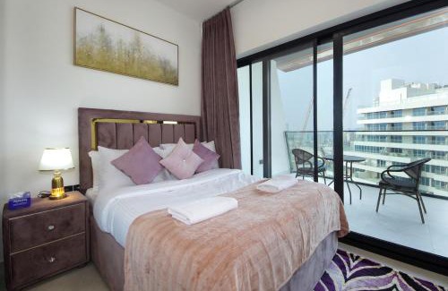 Jadaf Apartamento | Silk Valley - Brand new 3B near Healthcare City