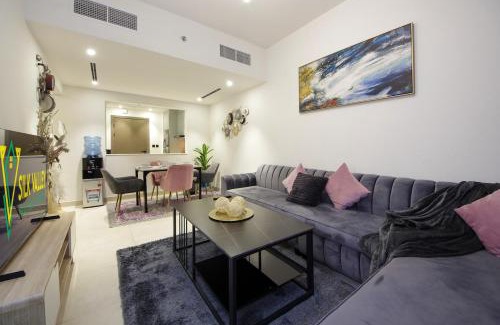 Jadaf Apartamento | Silk Valley - Brand new 3B near Healthcare City