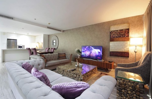 Jadaf Apartamento | Silk Valley - Luxury 1 Bedroom close to Plazzo Versace