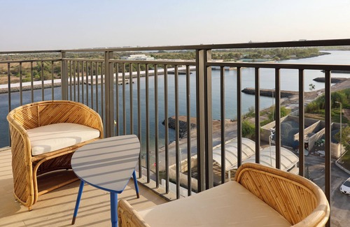 Abu Dhabi Apartamento | Silk Valley - Luxury 2 Bedrooms with beautiful lake view in Yas Island