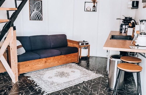 Millville Cabina | Silo Tiny House Cabin