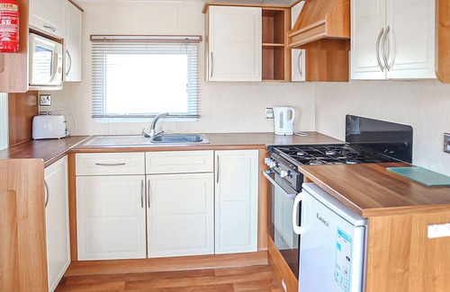 Chapel Saint Leonards Casa | Silver 6 Caravan WCF