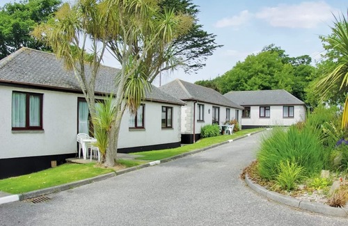 Chysauster Cabaña | Silver Bungalow 2 (sleeps 4)