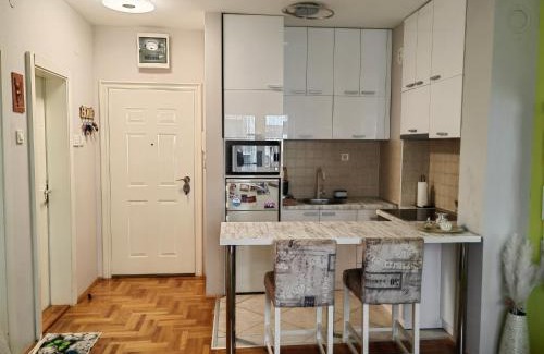 Grbavica Apartamento | Silver City Residence Novi Sad