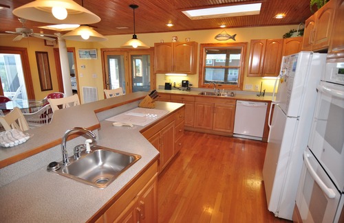 Southern Shores Casa | Silver Creek: Semi-Oceanfront, piscina privada, jacuzzi